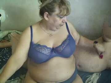 julieta_11 @ stripchat on 20231021