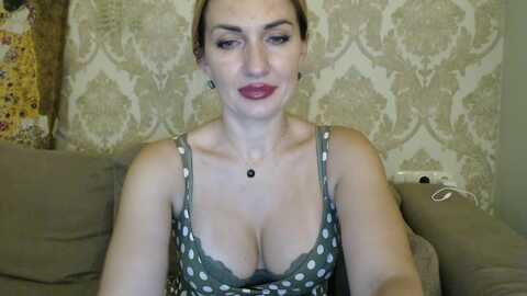 mallinia @ stripchat on 20231021