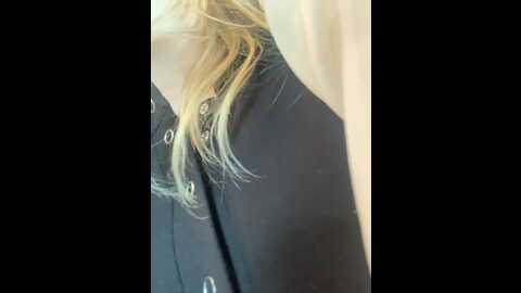sofiaadams @ stripchat on 20231021