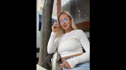 streetdoll @ stripchat on 20231021