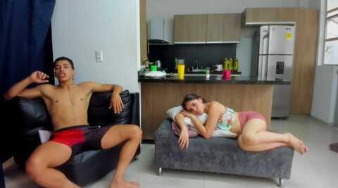 homehot_ @ stripchat on 20231022