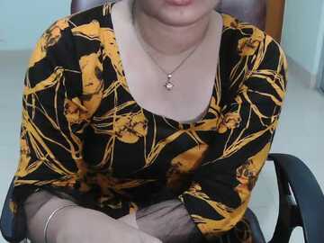 lipasharma @ stripchat on 20231022