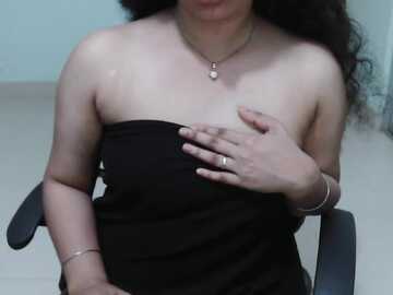 lipasharma @ stripchat on 20231022