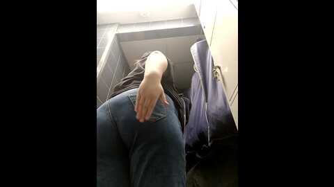 supper_brilliant @ stripchat on 20231022