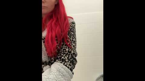 alina_lou @ stripchat on 20231023