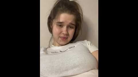 hornygirlh @ stripchat on 20231023