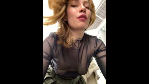 lavenderhot @ stripchat on 20231023