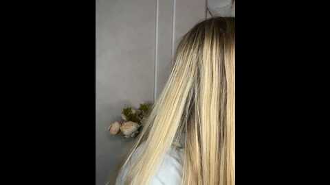 megan__star @ stripchat on 20231023