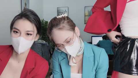 mono_stewardesss @ stripchat on 20231023