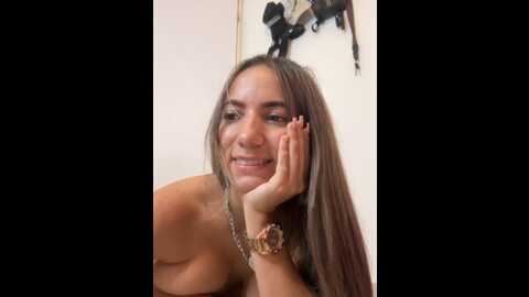 veronicahot1997 @ stripchat on 20231023