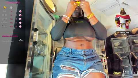 _mely @ stripchat on 20231024