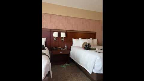 bigbuttbrooklynn @ stripchat on 20231024