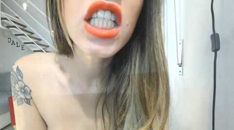 daleliana @ stripchat on 20231024