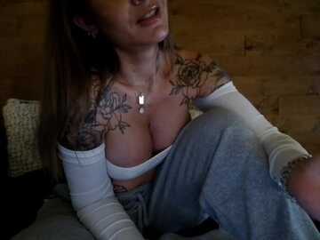 etwas_neugierig @ stripchat on 20231024