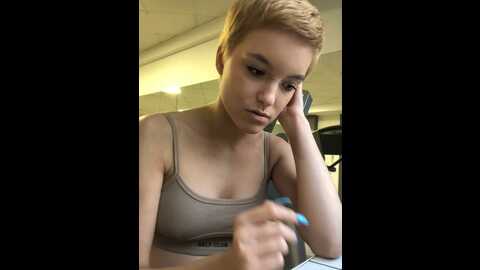 eva_corn @ stripchat on 20231024