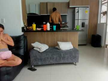 homehot_ @ stripchat on 20231024