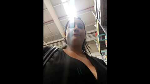 keilymadam @ stripchat on 20231024