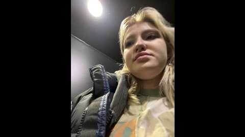 littlebitchess @ stripchat on 20231024