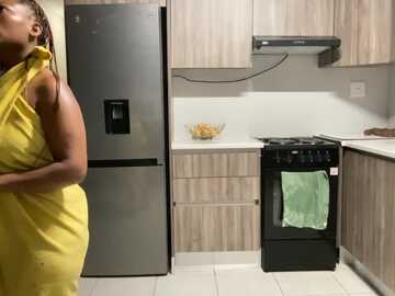 misslola27 @ stripchat on 20231024