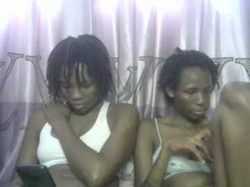 sweet_lora1 @ stripchat on 20231024