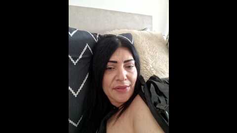 aryasummers @ stripchat on 20231025