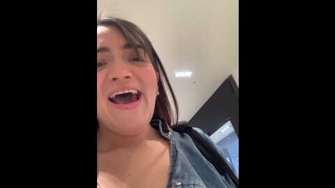 daniela_beltran @ stripchat on 20231025