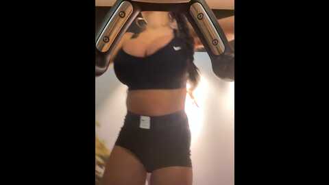 f3ckdolllucy @ stripchat on 20231025