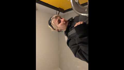 jenel_no_drool @ stripchat on 20231025