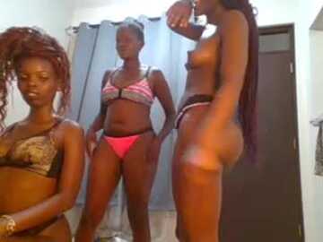 kika5d @ stripchat on 20231025