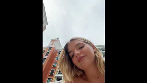 legally_blonde @ stripchat on 20231025