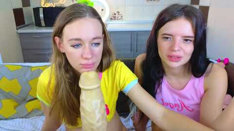 magical_fairies @ stripchat on 20231025