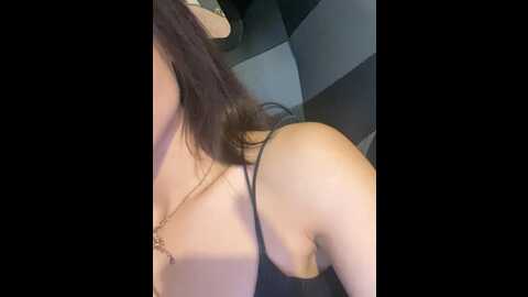 sarahqueen001 @ stripchat on 20231025
