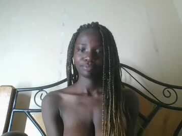sexxy_xtensia @ stripchat on 20231025