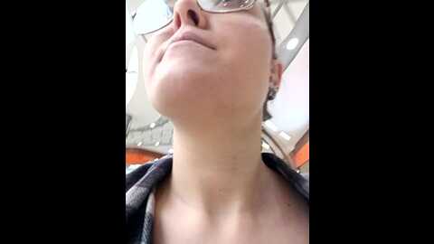 shine_diamond @ stripchat on 20231025