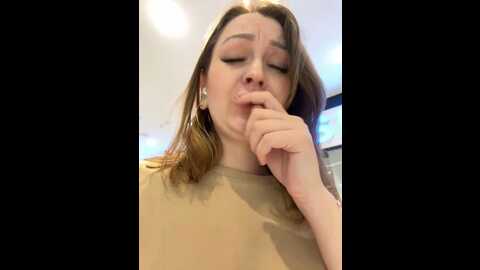 teya_moon_ @ stripchat on 20231025