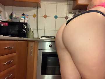 crazybeb_joker @ stripchat on 20231026