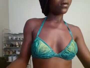 kika5d @ stripchat on 20231026