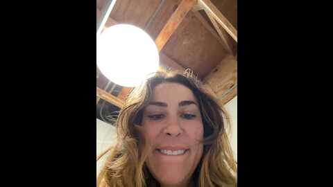 leagambit_ @ stripchat on 20231026