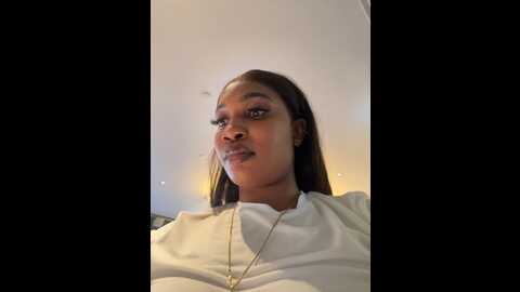 __nessa__ @ stripchat on 20231027