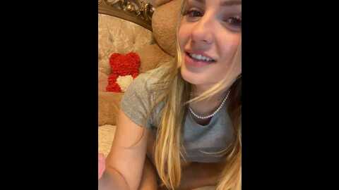 alessia_moor @ stripchat on 20231027