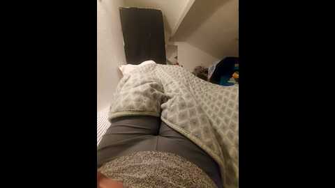 elenpierremulata @ stripchat on 20231027