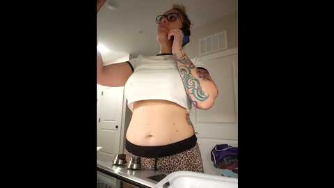 hollytattoo @ stripchat on 20231027