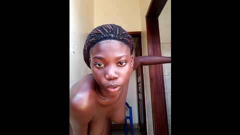 holygrail001 @ stripchat on 20231027