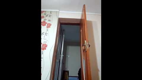 kristenvega @ stripchat on 20231027