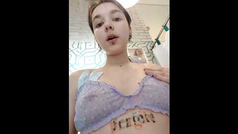 pretty_ivy_ @ stripchat on 20231027