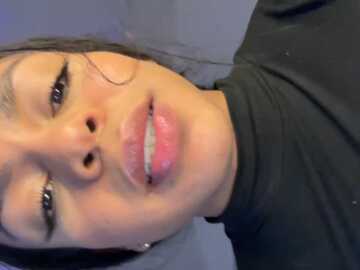 charly_ @ stripchat on 20231028