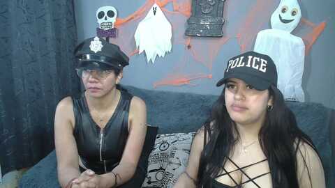 lesb_milf @ stripchat on 20231028