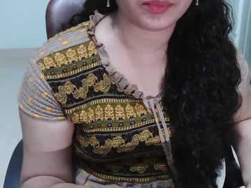 lipasharma @ stripchat on 20231028