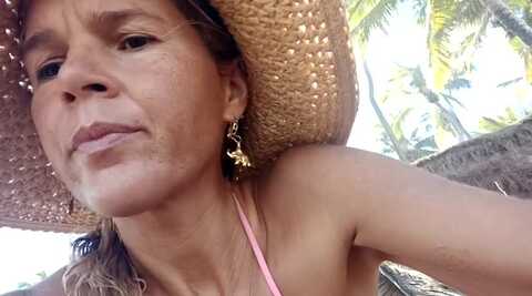 luna_natural @ stripchat on 20231028