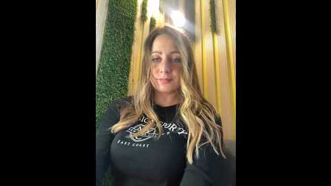 puzdosia @ stripchat on 20231028